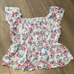 Chic Blue and Pink Blouse with Elegant Design